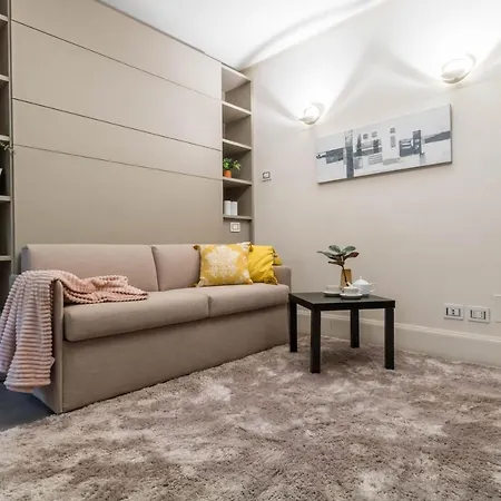 Daire Joivy Elegant Studio For 2 Near Duomo Di *
