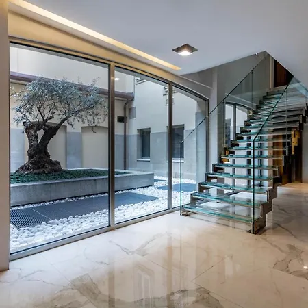 Apartment Joivy Elegant Studio For 2 Near Duomo Di Milan