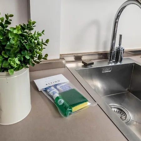 Apartment Joivy Elegant Studio For 2 Near Duomo Di Milan